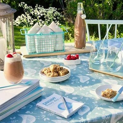 COOL CHOCOLATE ICE CREAM SHAKE