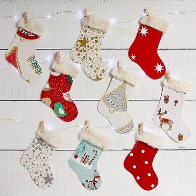 CHRISTMAS TABLECLOTHS