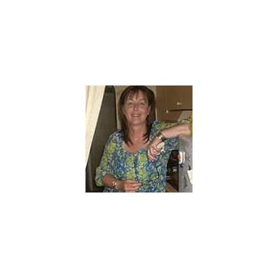 Customer Profile: Siobhan Brennan of Crazy Glazing