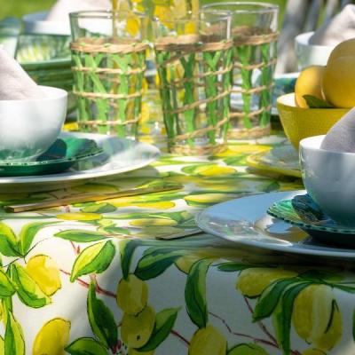 Lemon design tablecloth