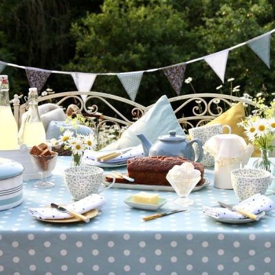 outdoor tablecloth
