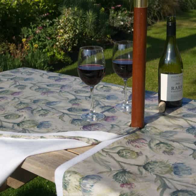 Garden Tablecloth With Zipper Wipe, Round Patio Tablecloth With Parasol Hole